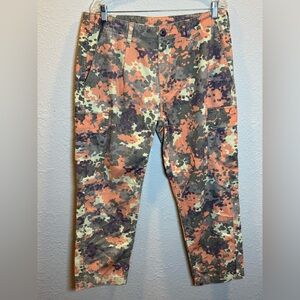 Lost Clothing MOSH PIT  Orange Camo Pants - Mens Size 34 26‎ inseam Crop pants